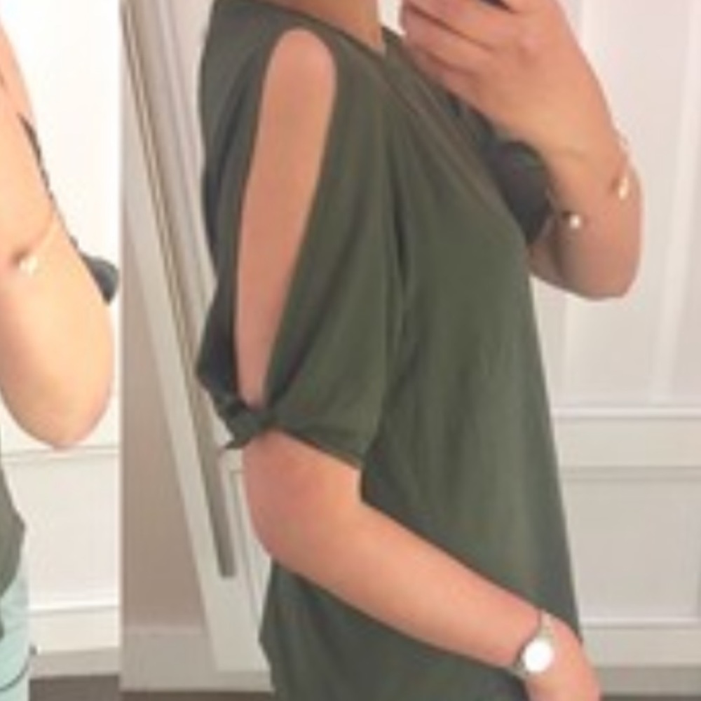 Lou and grey soft tee with keyhole on arm